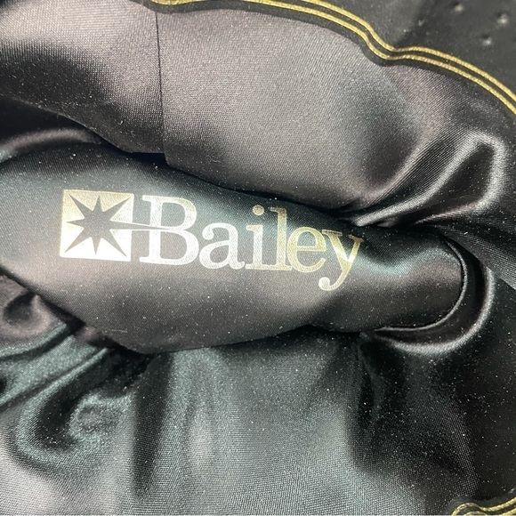 Authentic Bailey Elton Hat 7 1/8 Handcrafted with Beaver and Hares fur main image 6